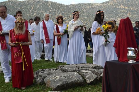 Pagan rites of the greek pantheon